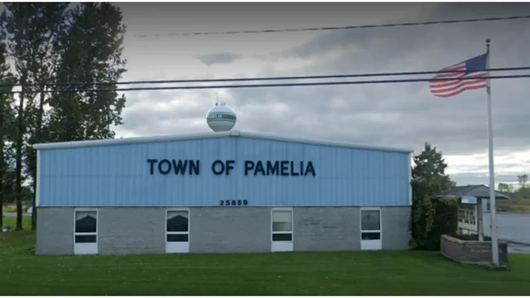 Town of Pamelia Court