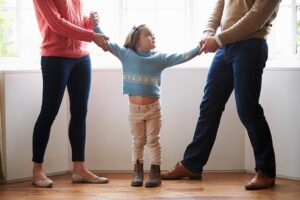 Who has custody of a child if there is no court order?
