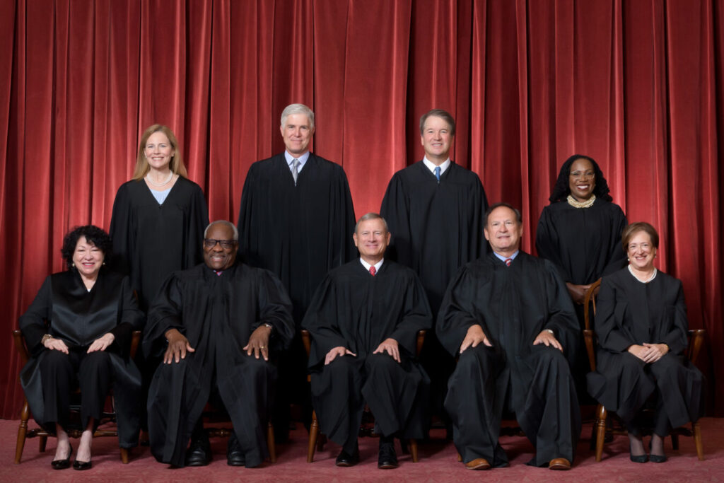 how many justices are on the supreme court in 2023